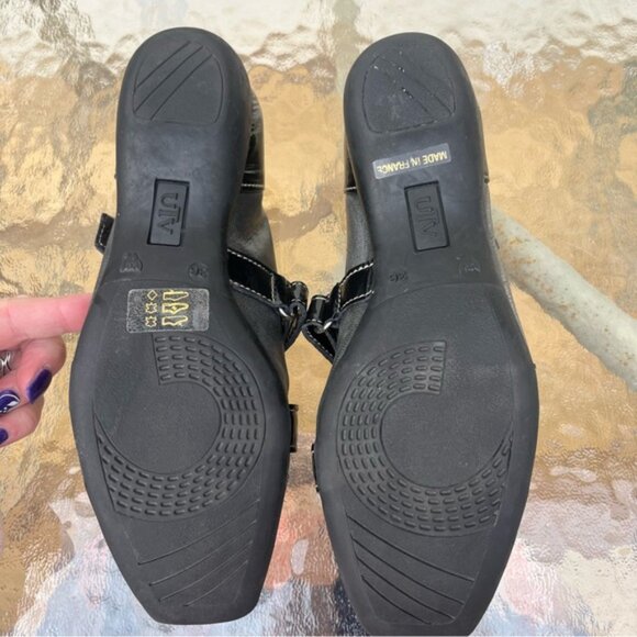 Un Tour En Ville Black Patent and Metallic Grey Leather Square Toe Slip On Shoes - Picture 8 of 12